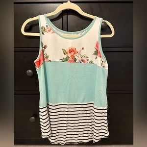 Cute and comfy tank too! Super soft! EUC!